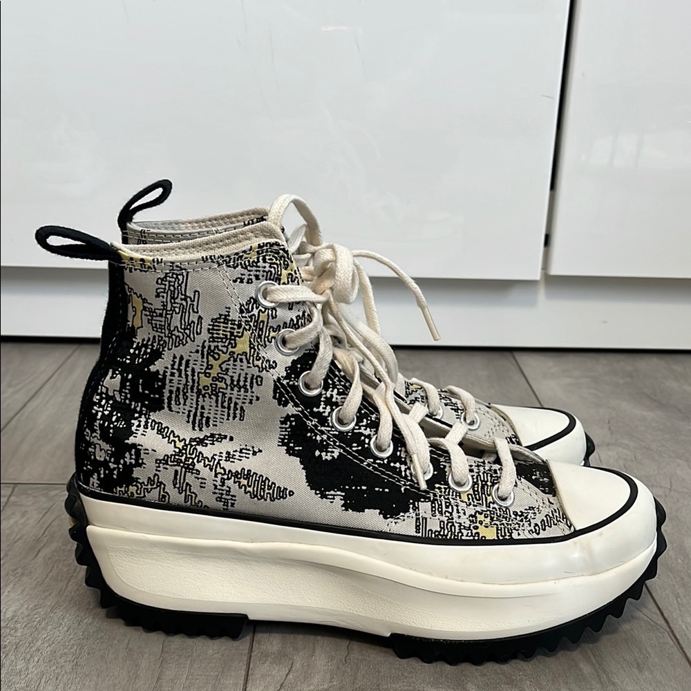NWOT CONVERSE Run Star Hike High Floral Jacquard Fusion Sneakers, Size 8 - Picture 6 of 12